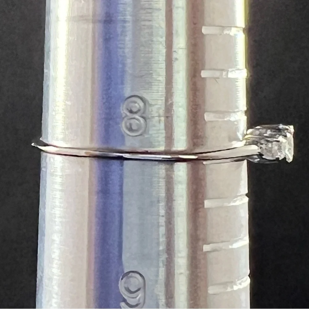 Graduated Moissanite Sterling Silver Ring - Picture 4 of 5